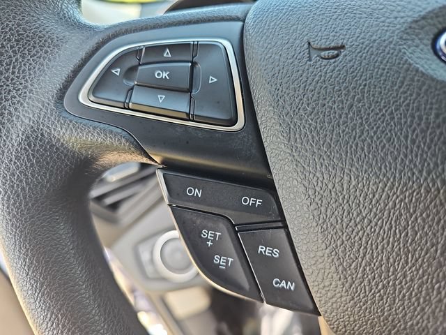 Certified 2018 Ford Escape SE FWD image 18