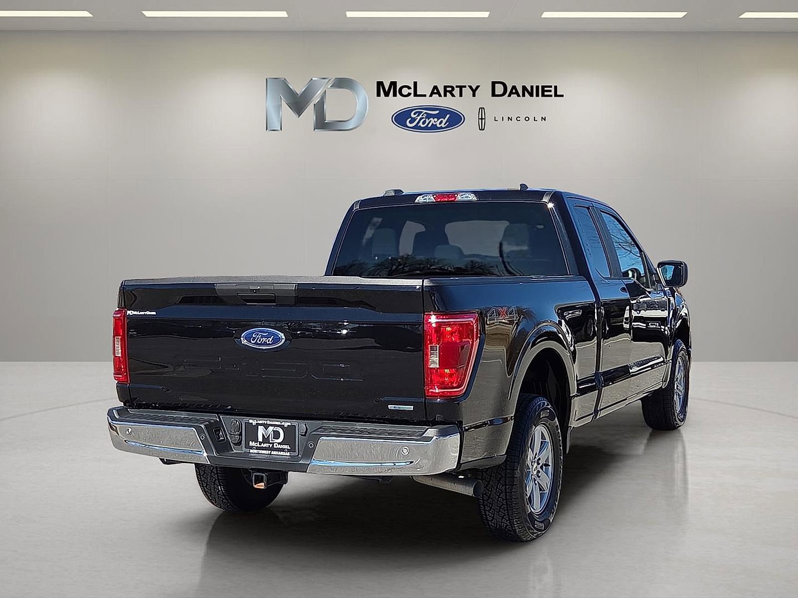 Certified 2022 Ford F150 XLT AWD/4WD image 5