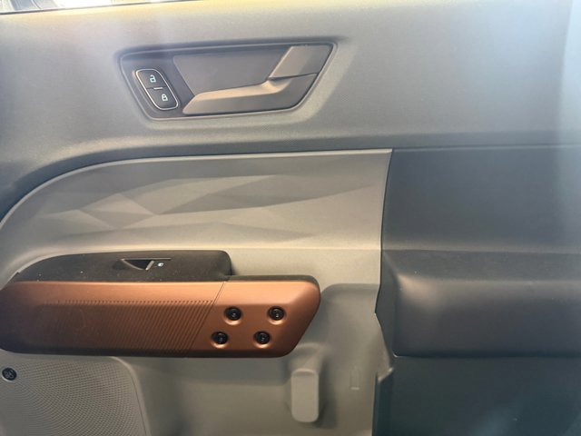 Certified 2024 Ford Maverick Lariat FWD image 16