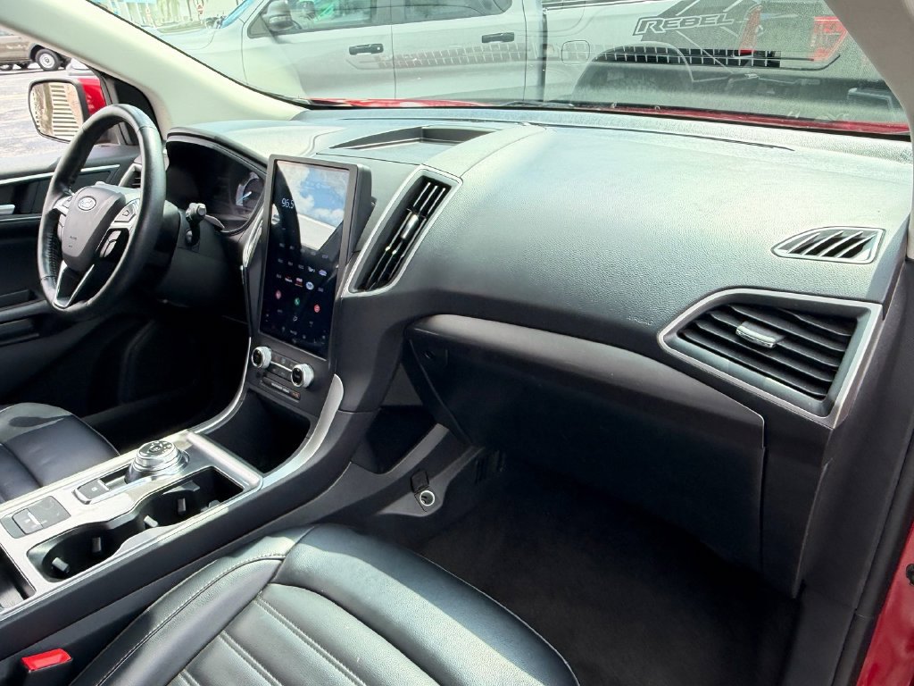 Certified 2024 Ford Edge SEL AWD/4WD image 18