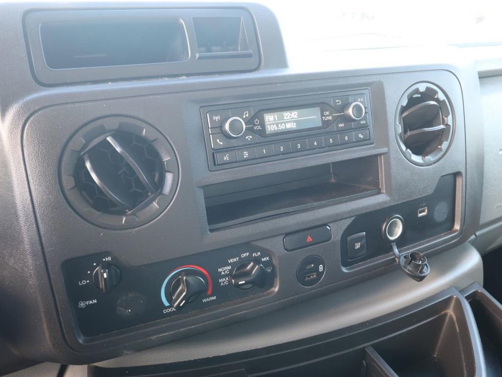 Certified 2024 Ford E-450 and Econoline 450 Super Duty w/ Power Windows & Locks Group image 21