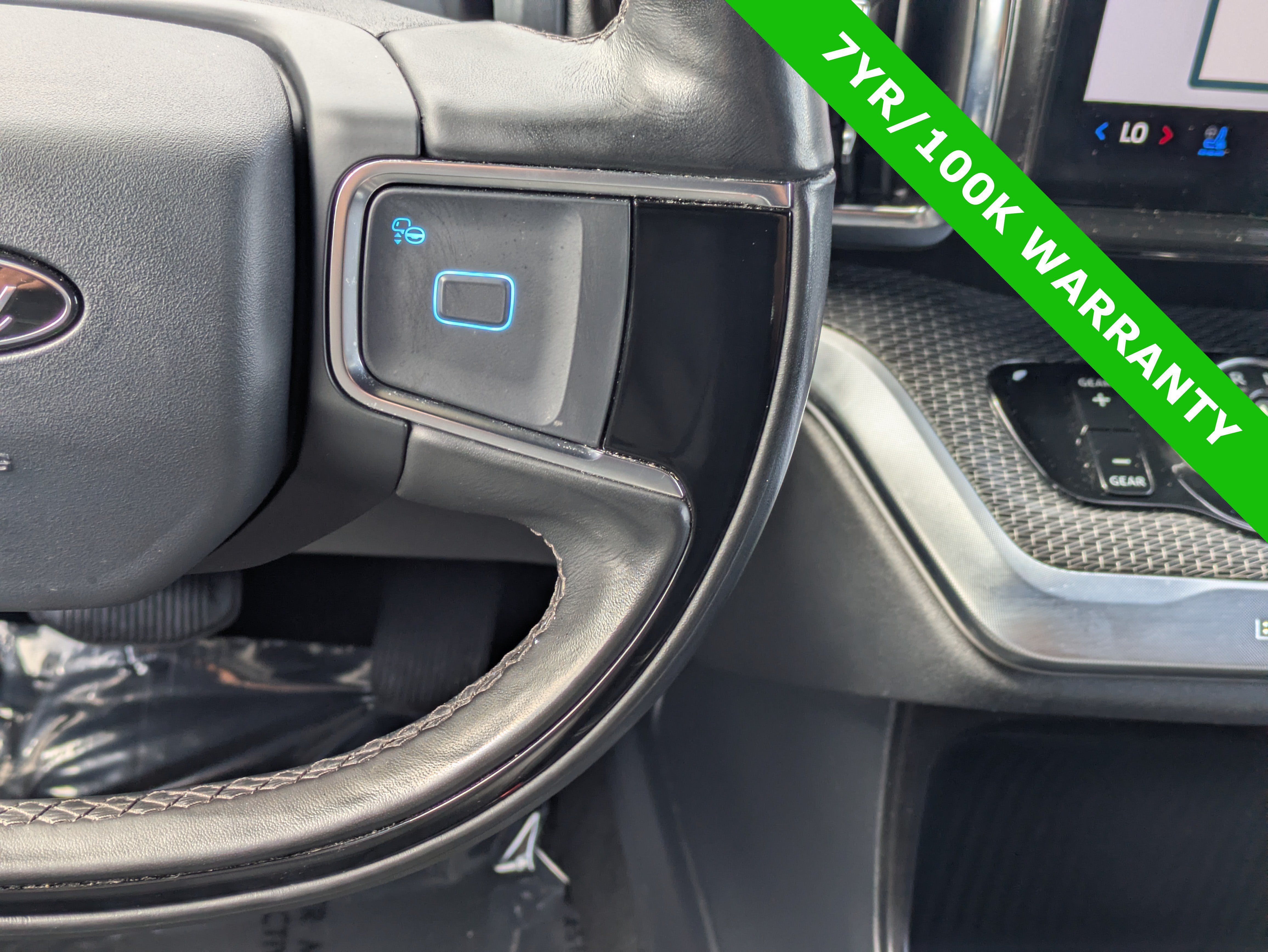 Certified 2025 Ford Expedition Max Platinum w/ Stealth Appearance Package AWD/4WD image 29