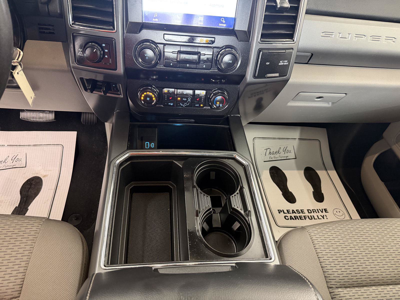 Certified 2022 Ford F250 XLT w/ XLT Premium Package AWD/4WD image 16