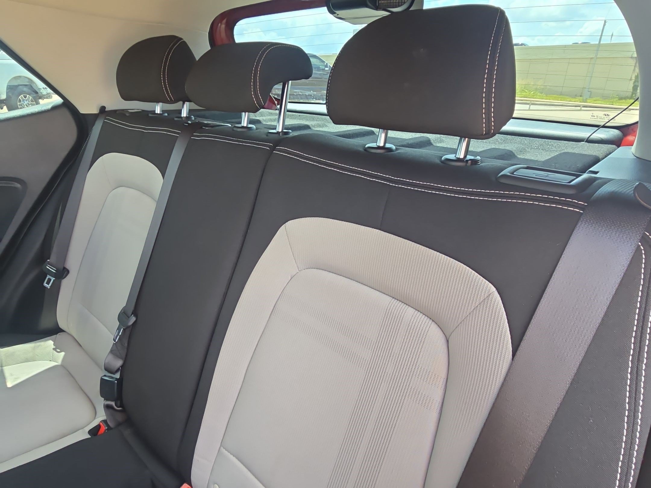 Used 2026 Hyundai Venue SEL FWD image 26
