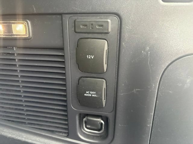 Certified 2025 Ford Expedition Tremor AWD/4WD image 36