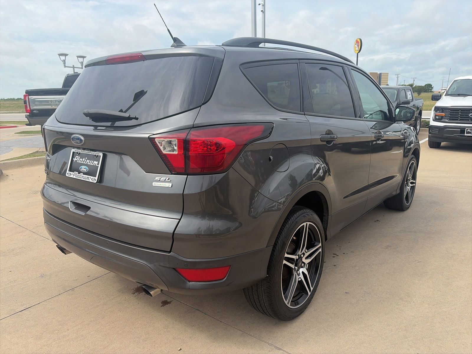 Certified 2019 Ford Escape SEL FWD image 5