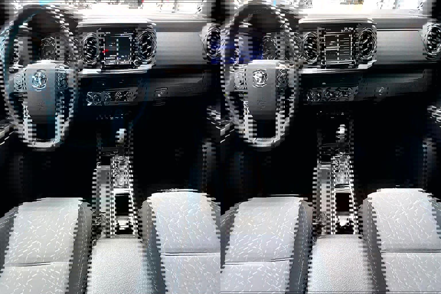 Used 2020 Toyota Tacoma TRD Sport image 17