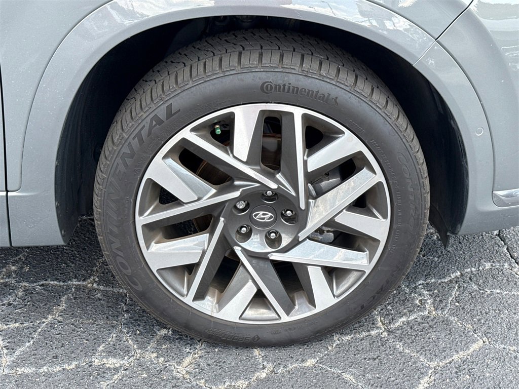 Used 2023 Hyundai Santa Fe Calligraphy image 12