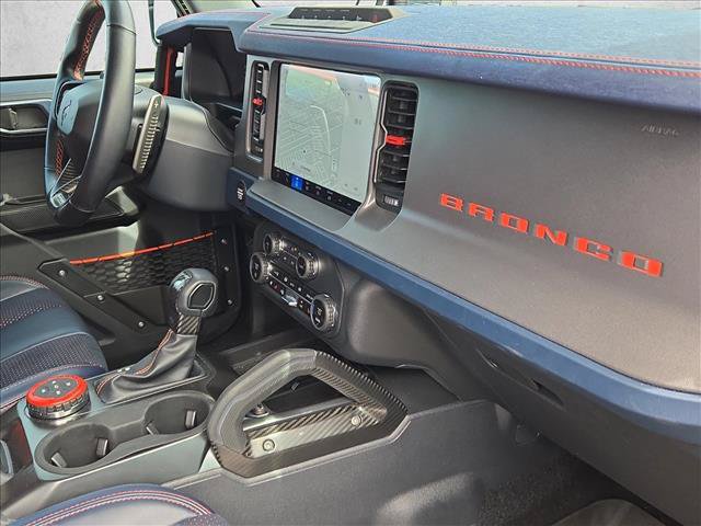 Certified 2025 Ford Bronco Raptor w/ Interior Carbon Fiber Pack AWD/4WD image 17