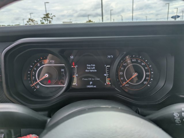 Used 2024 Jeep Wrangler Unlimited Rubicon w/ Technology Group image 19