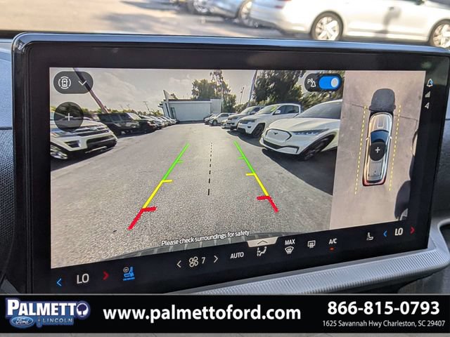 Certified 2025 Ford Explorer Platinum w/ Ultimate Package AWD/4WD image 21