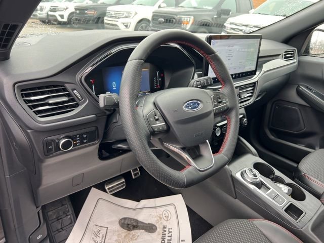 Certified 2024 Ford Escape ST-Line w/ Tech Pack #1 image 8