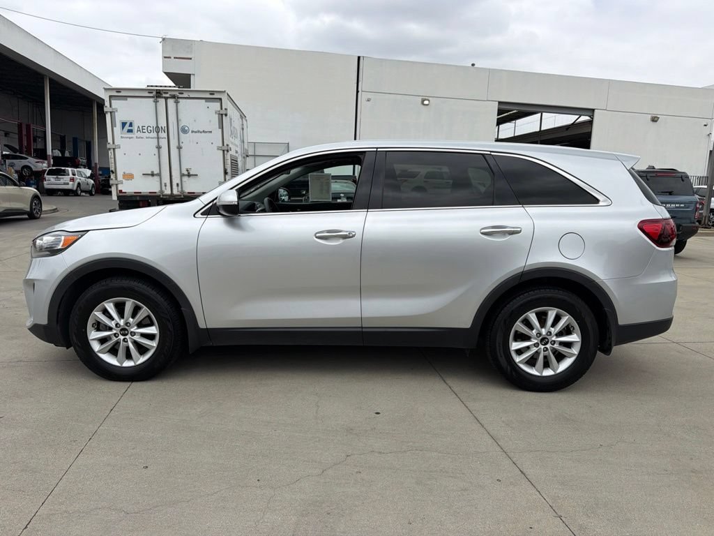 Used 2020 Kia Sorento LX FWD image 12