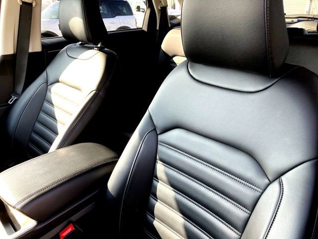 Certified 2024 Ford Edge SEL w/ Convenience Package image 40