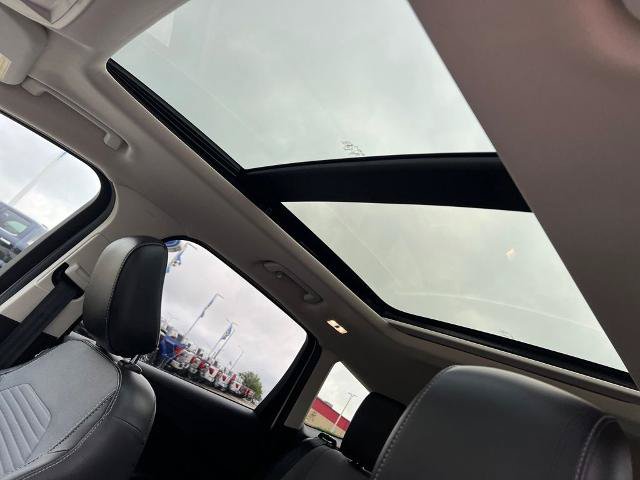 Certified 2019 Ford Escape Titanium AWD/4WD image 19