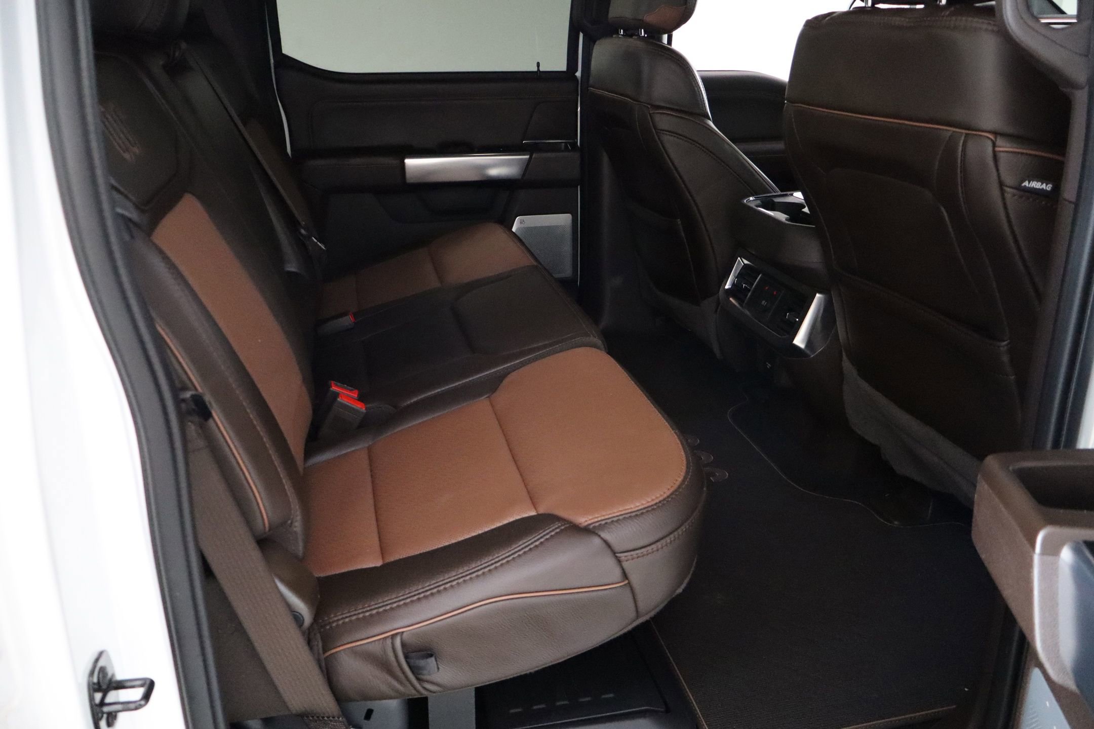 Certified 2024 Ford F250 King Ranch w/ Chrome Package image 29