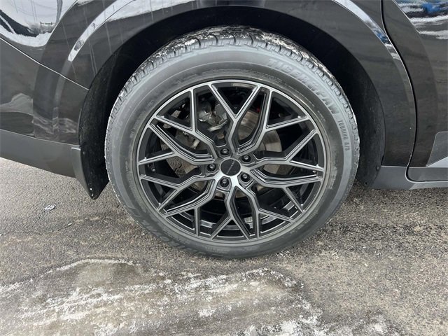 Used 2024 Kia Carnival LX image 10