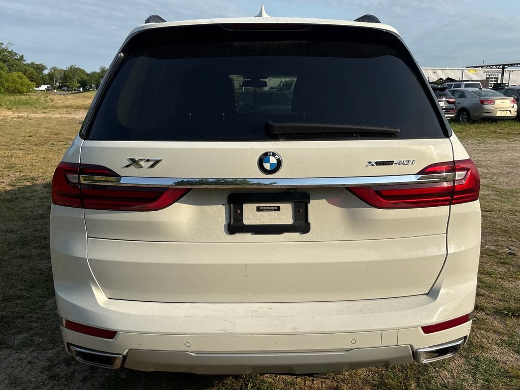 Used 2021 BMW X7 xDrive40i w/ Premium Package AWD/4WD image 7