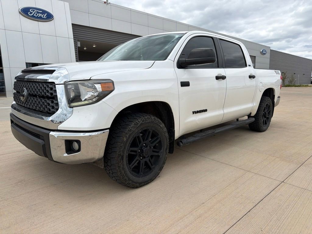 Used 2020 Toyota Tundra SR5 w/ SR5 Upgrade Package AWD/4WD image 1