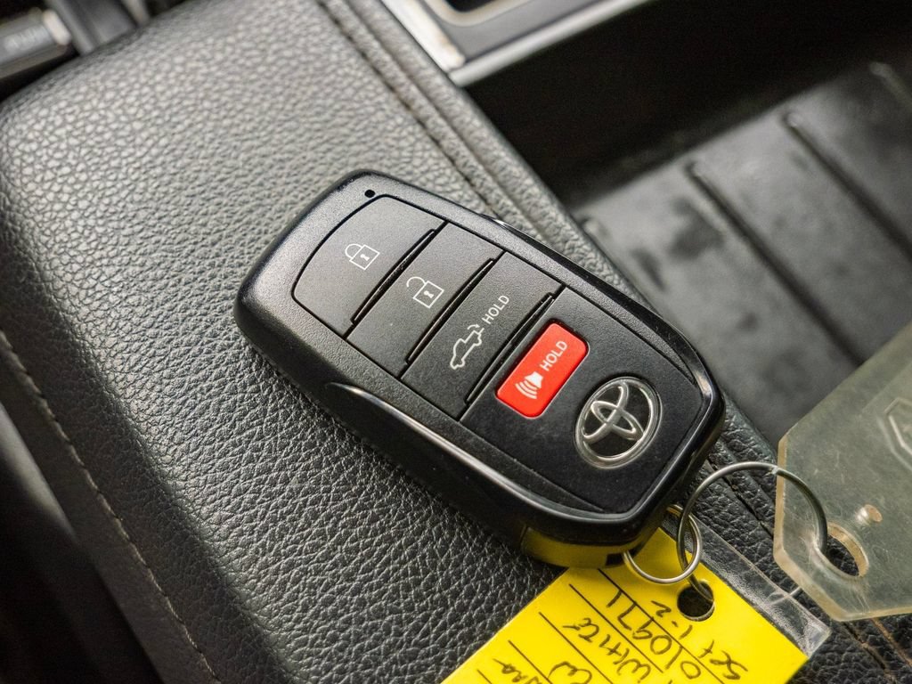 Used 2023 Toyota Tundra SR5 AWD/4WD image 30