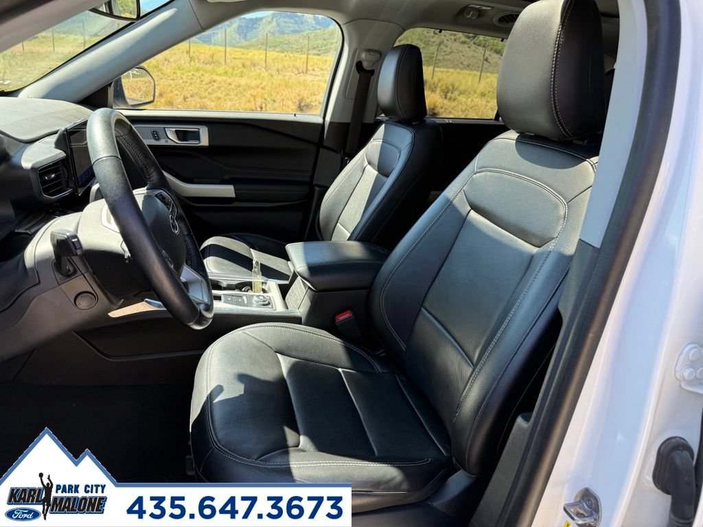 Certified 2022 Ford Explorer Limited w/ Equipment Group 301A AWD/4WD image 14
