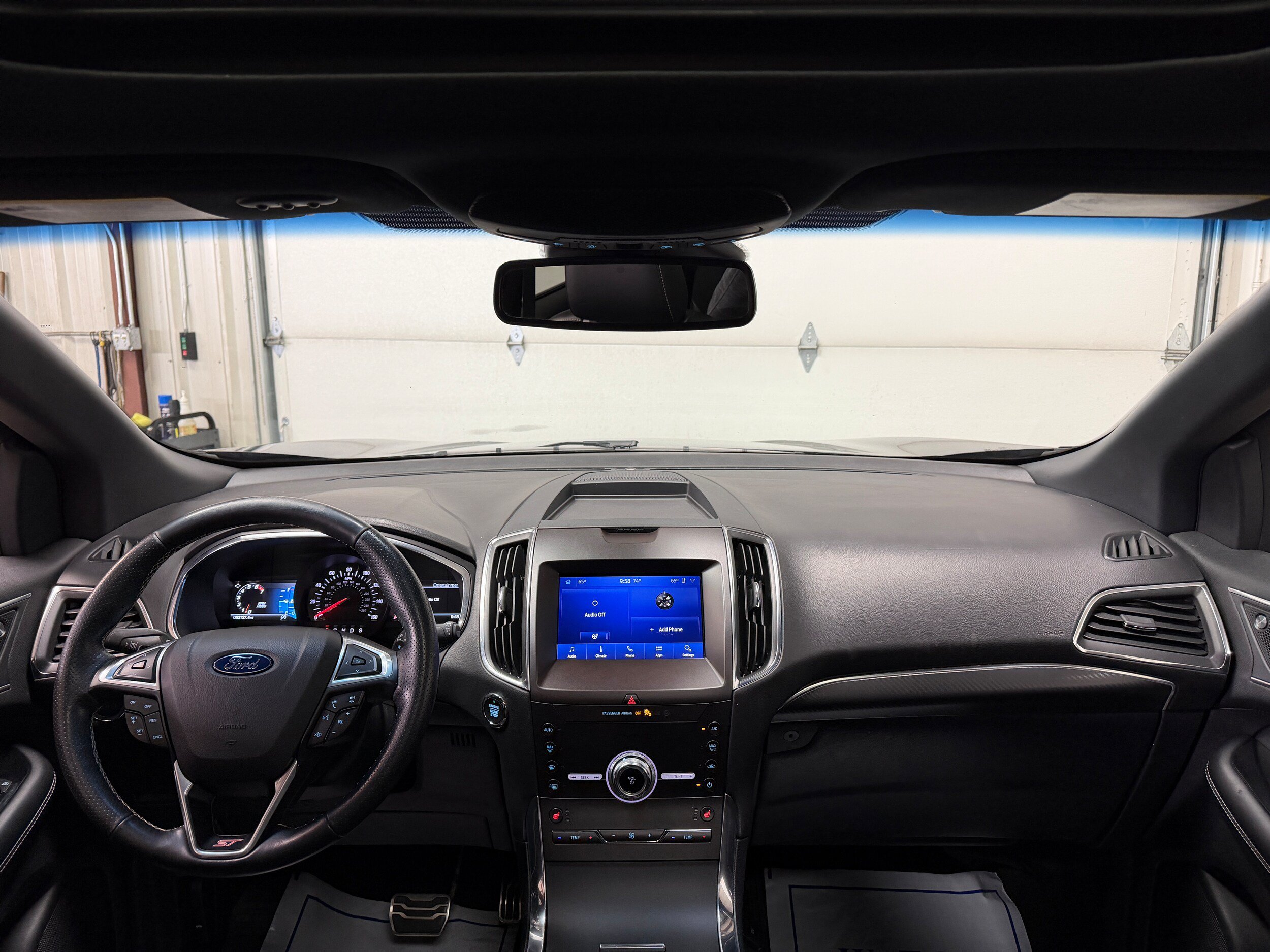 Certified 2020 Ford Edge ST w/ Cold Weather Package AWD/4WD image 4