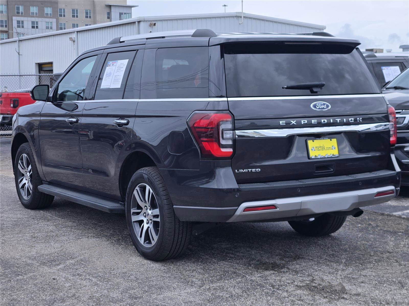 Certified 2024 Ford Expedition Limited AWD/4WD image 5