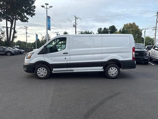 Certified 2025 Ford Transit 250 Low Roof w/ Exterior Upgrade Package RWD image 4