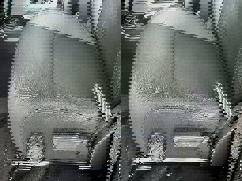 Used 2022 Jeep Wrangler Unlimited Sport image 30