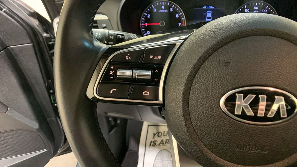 Used 2020 Kia Optima EX image 29