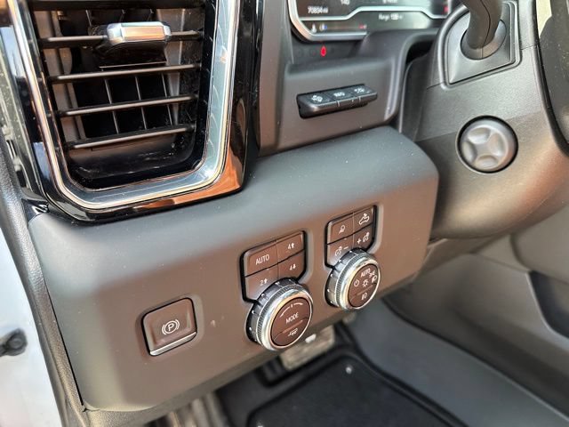 Used 2022 GMC Sierra 1500 Denali Ultimate AWD/4WD image 15