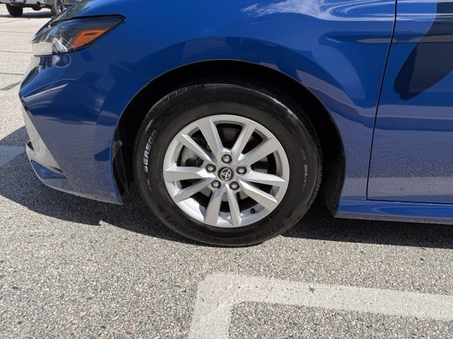 Used 2025 Toyota Camry LE FWD image 55
