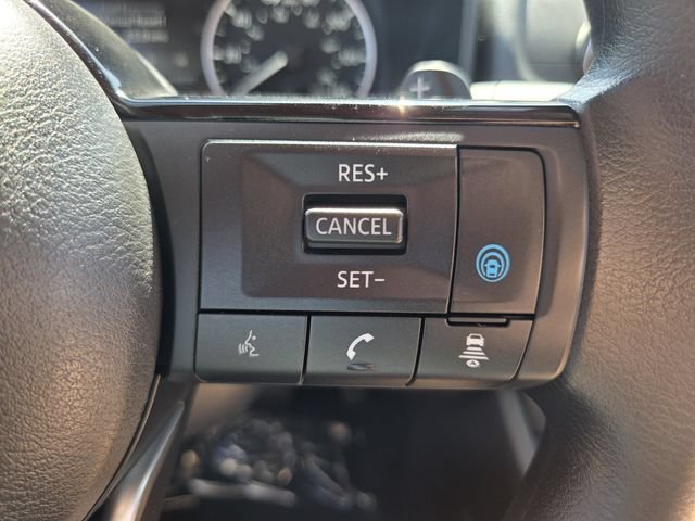 Used 2021 Nissan Rogue SV FWD image 27