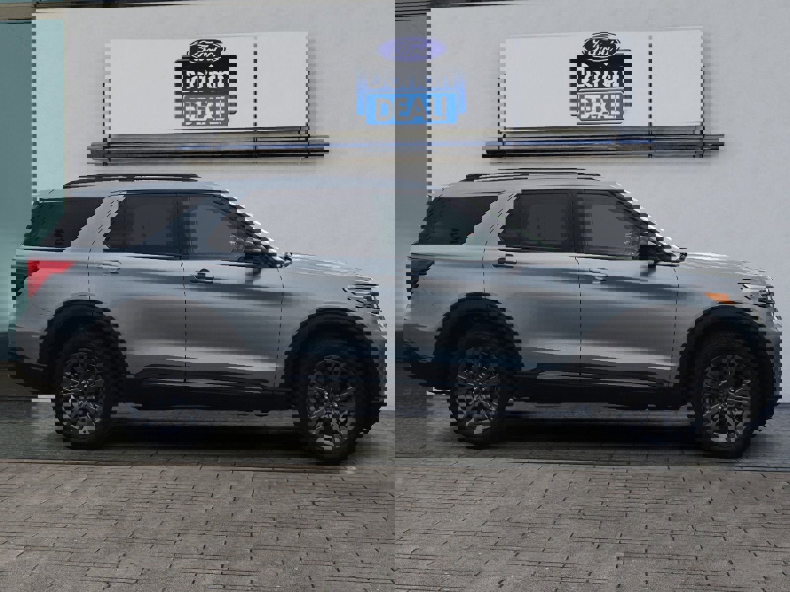 Certified 2023 Ford Explorer XLT w/ Equipment Group 202A image 2