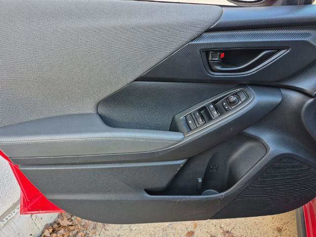 Used 2024 Subaru Crosstrek 2.0i Premium image 16