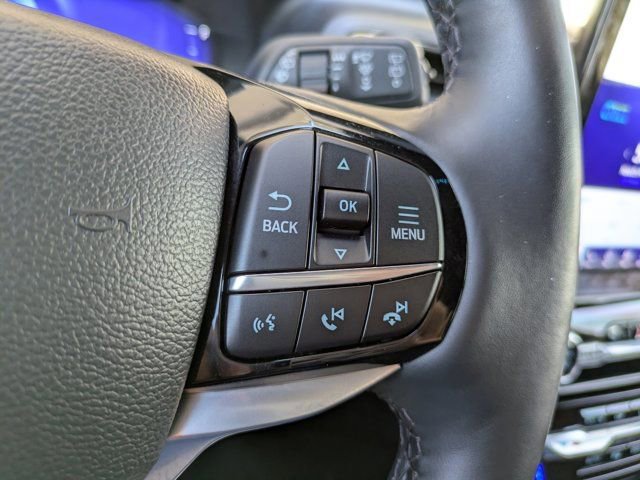 Certified 2023 Ford Explorer Platinum w/ Technology Package image 28