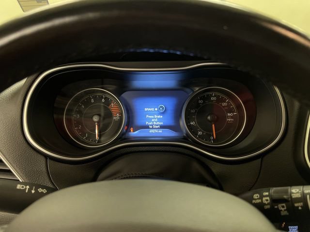 Used 2021 Jeep Cherokee Trailhawk w/ Trailer Tow Group AWD/4WD image 16