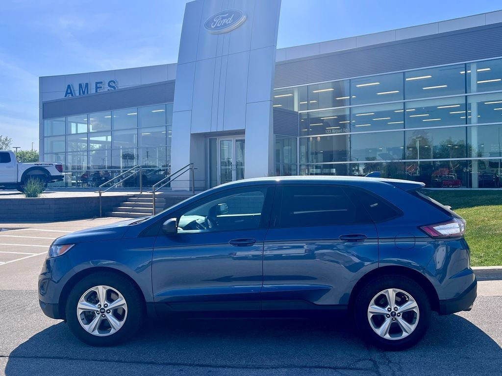 Certified 2018 Ford Edge SE AWD/4WD image 3