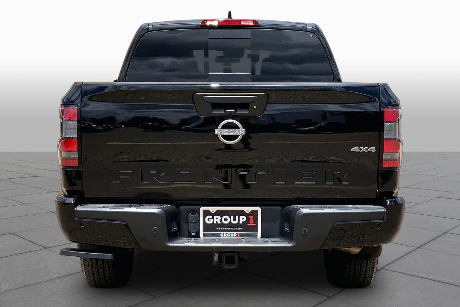 Used 2026 Nissan Frontier SV w/ All-Weather Content Package AWD/4WD image 5