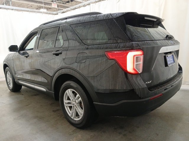 Certified 2022 Ford Explorer XLT image 5