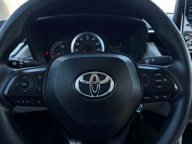 Used 2022 Toyota Corolla Cross L image 18
