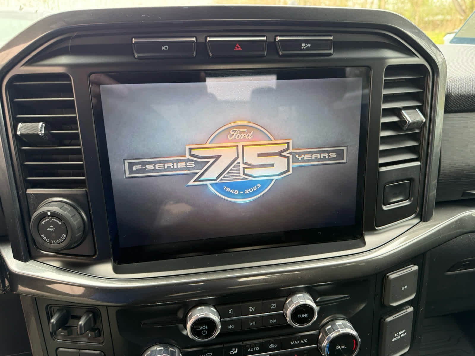 Certified 2023 Ford F150 XLT w/ Equipment Group 302A High image 21