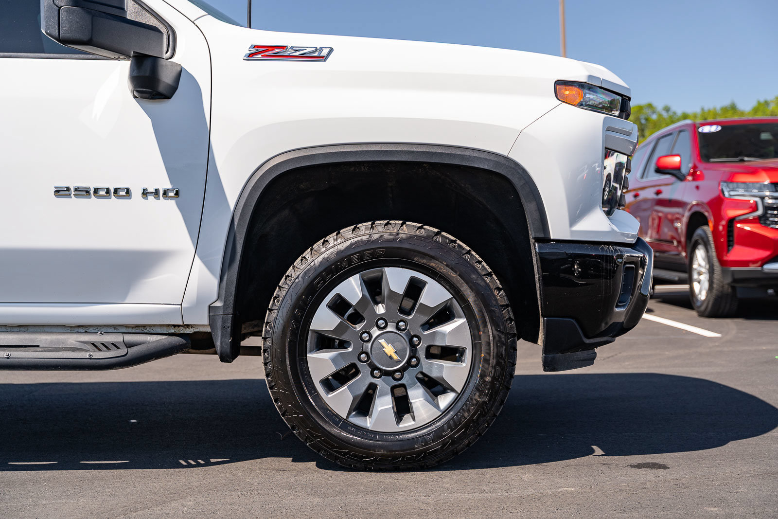 Used 2024 Chevrolet Silverado 2500 Custom w/ Custom Value Package AWD/4WD image 9