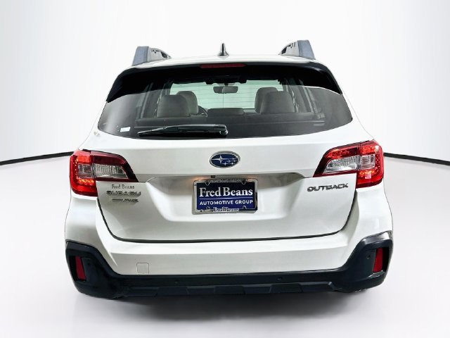 Used 2018 Subaru Outback 2.5i Limited AWD/4WD image 7