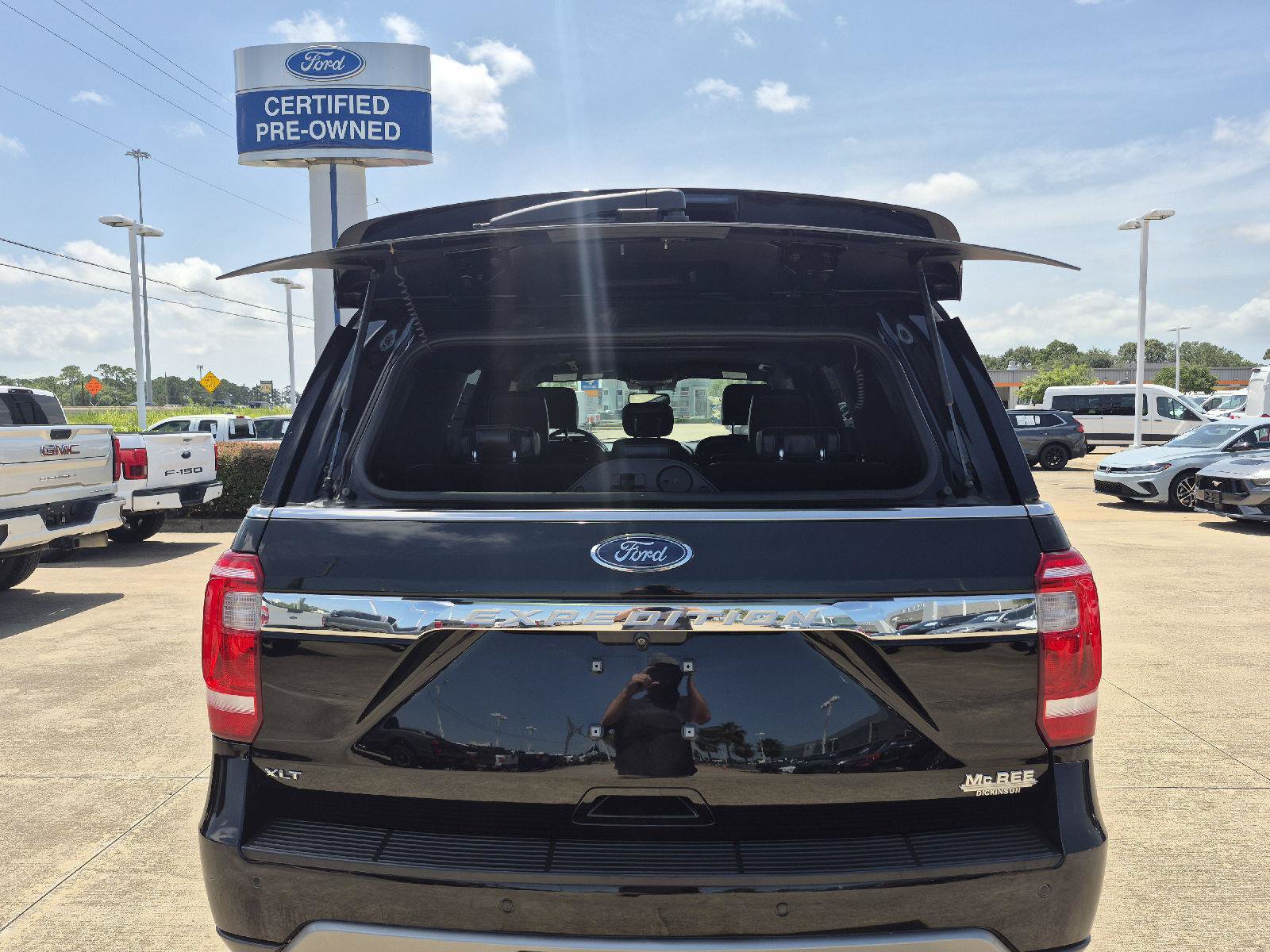 Certified 2021 Ford Expedition XLT RWD image 16