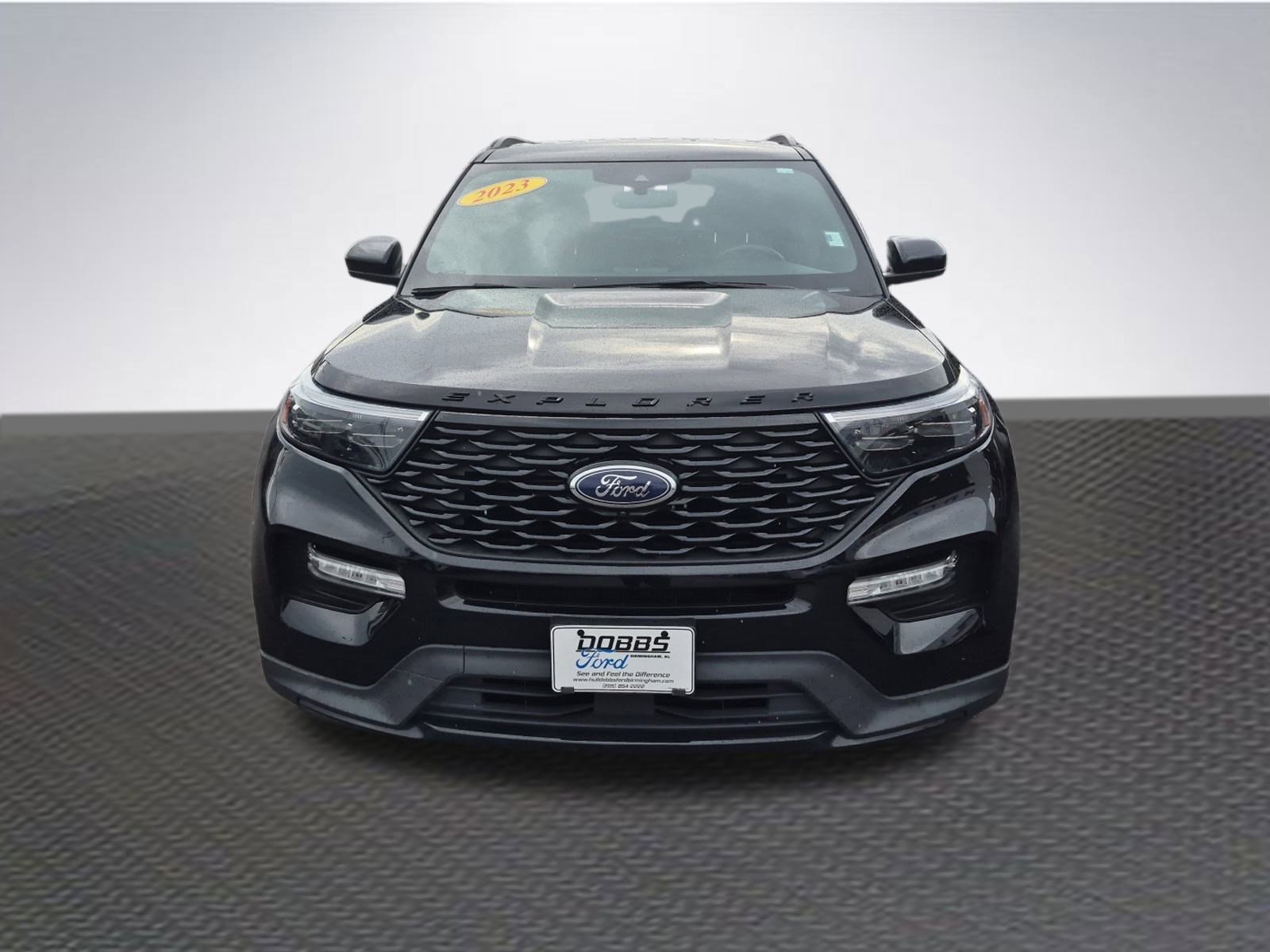 Certified 2023 Ford Explorer ST-Line w/ Class IV Trailer Tow Package image 3