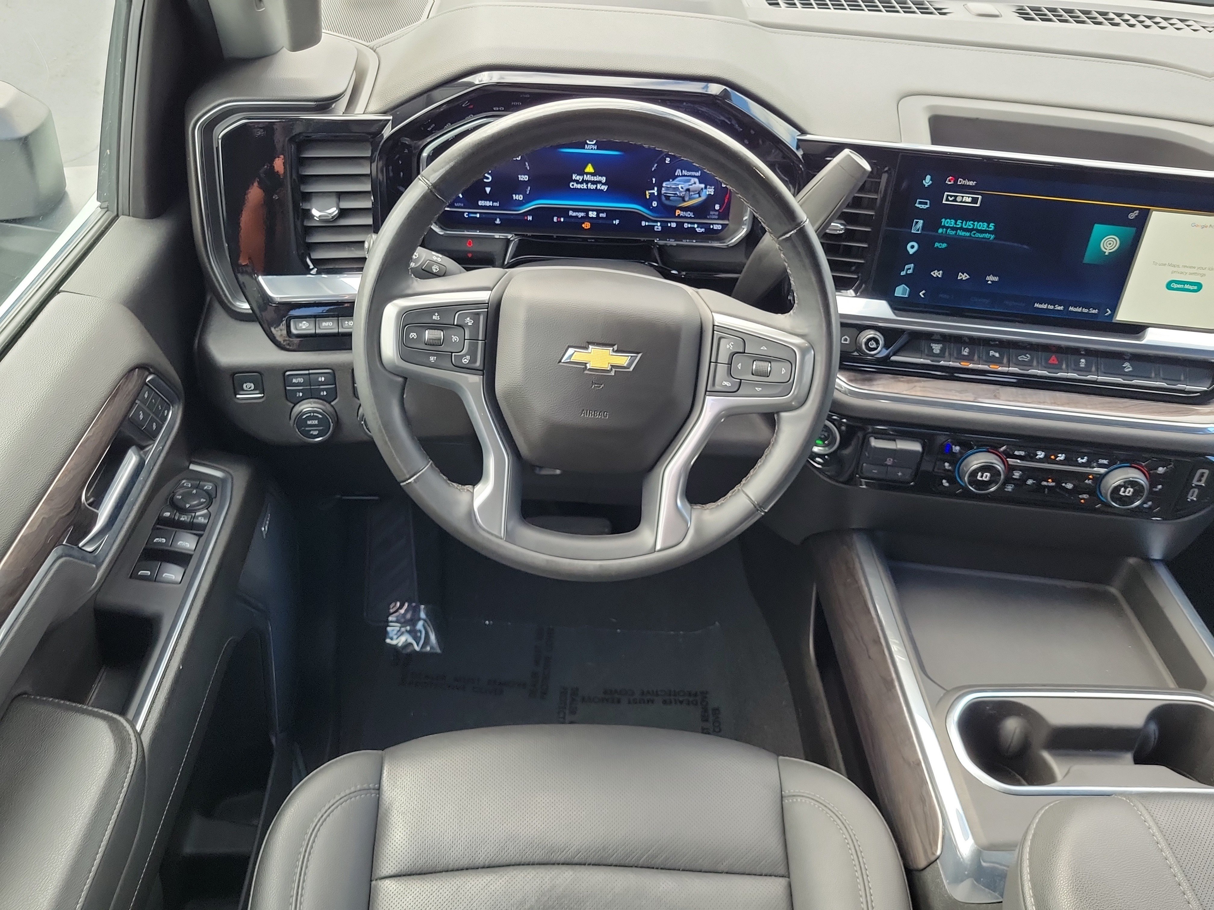 Used 2025 Chevrolet Silverado 2500 LTZ w/ LTZ Premium Package AWD/4WD image 17