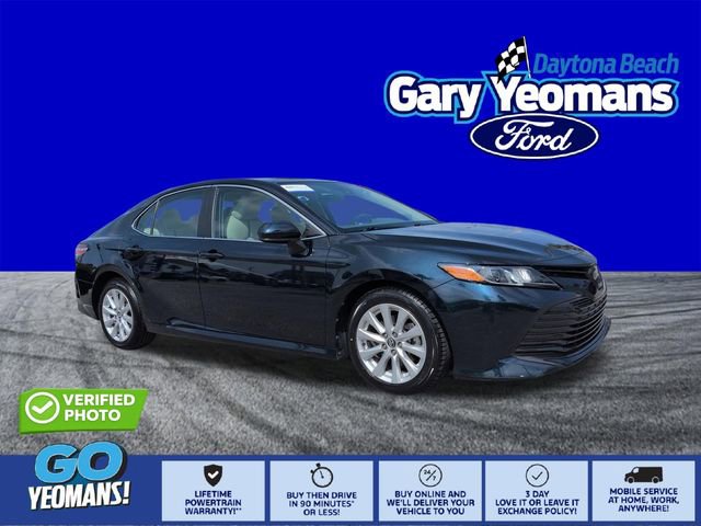 Used 2020 Toyota Camry LE FWD image 1
