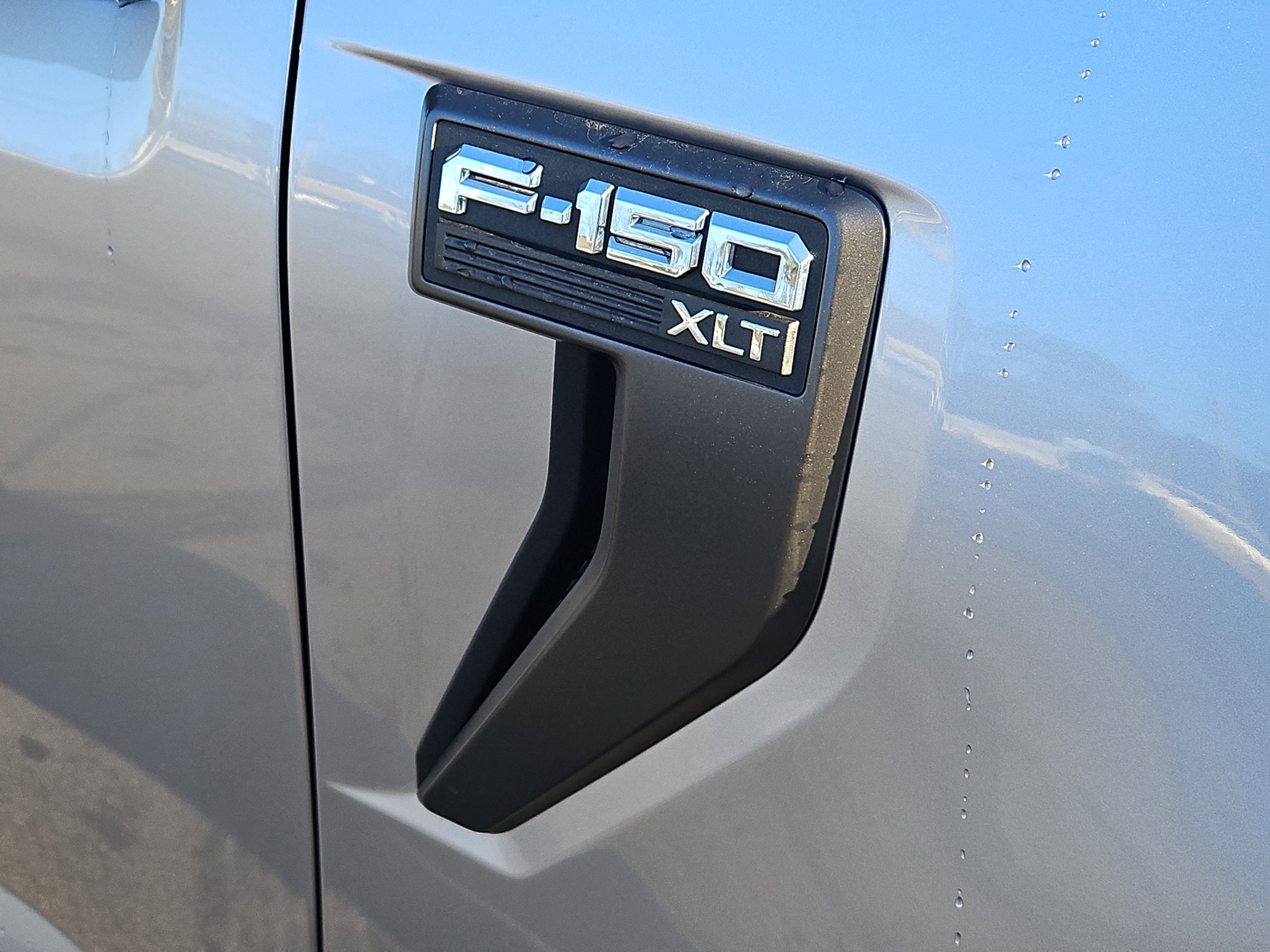 Certified 2022 Ford F150 XLT w/ Equipment Group 302A High image 9