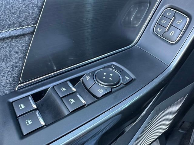 Certified 2023 Ford F150 Lariat w/ Equipment Group 502A High image 26